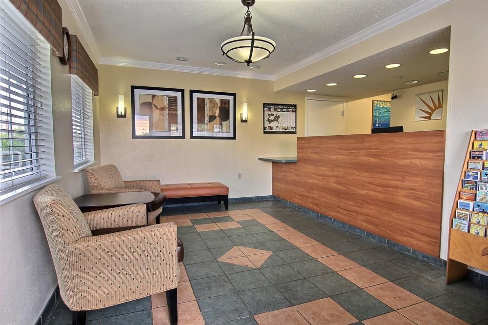 Intown Suites Extended Stay Select Corpus Christi Tx Exterior photo